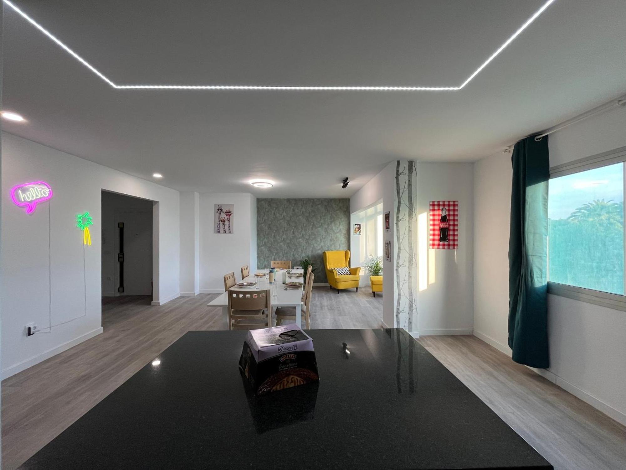 Hotel Coliving El Juan à Las Palmas de Gran Canaria Extérieur photo